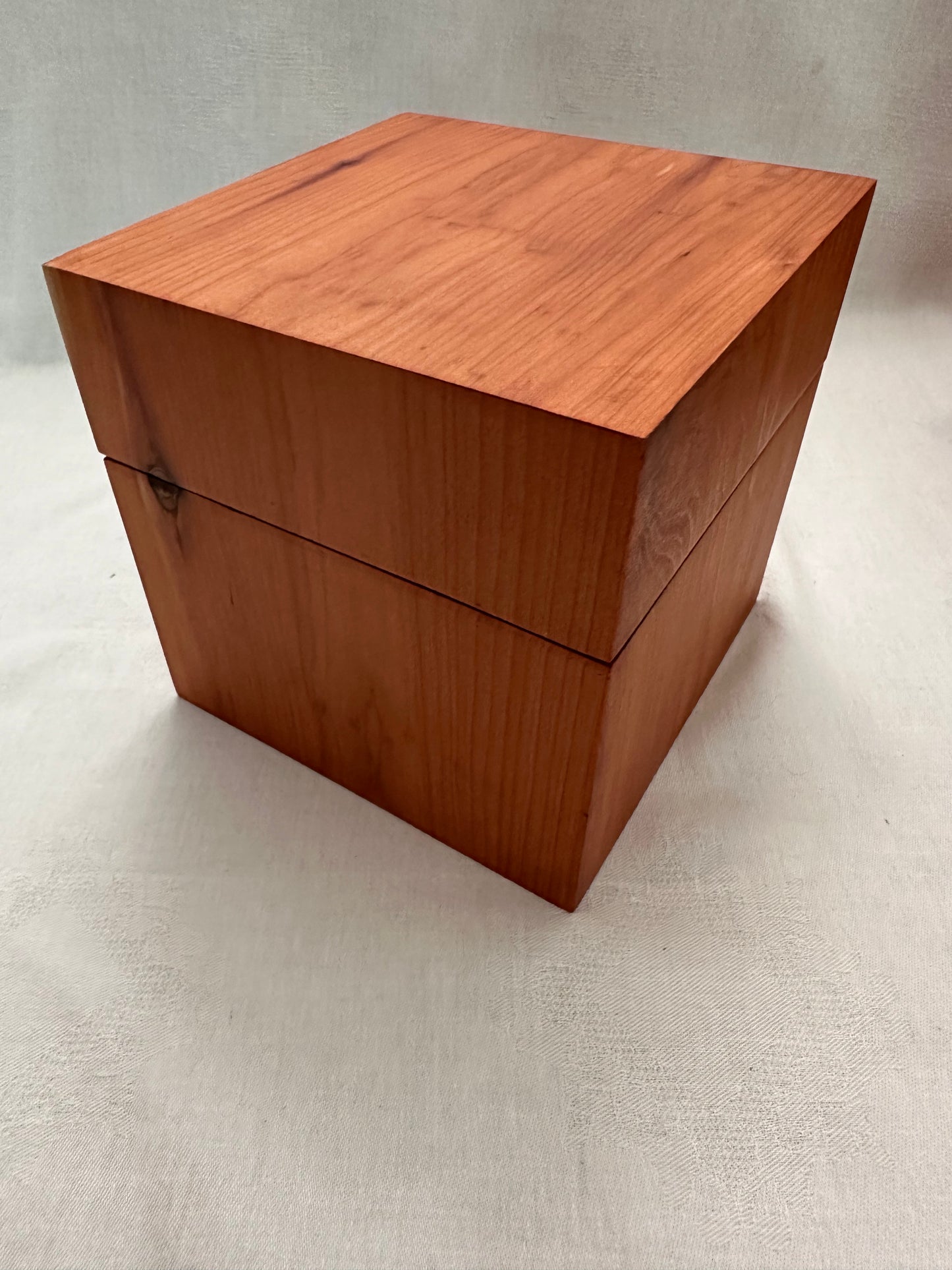 Wood Box with Magnetic Lid