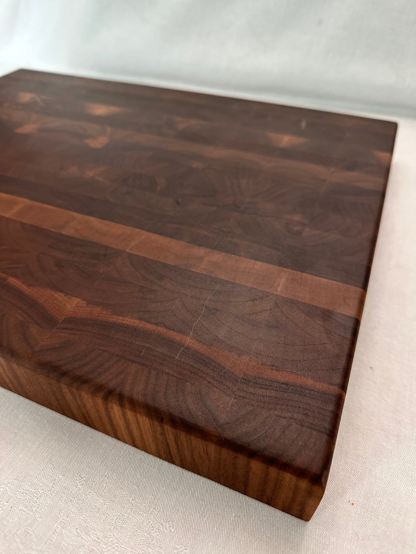 Black Walnut Cutting Board - Large