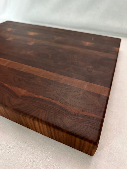 Black Walnut Cutting Board - Large