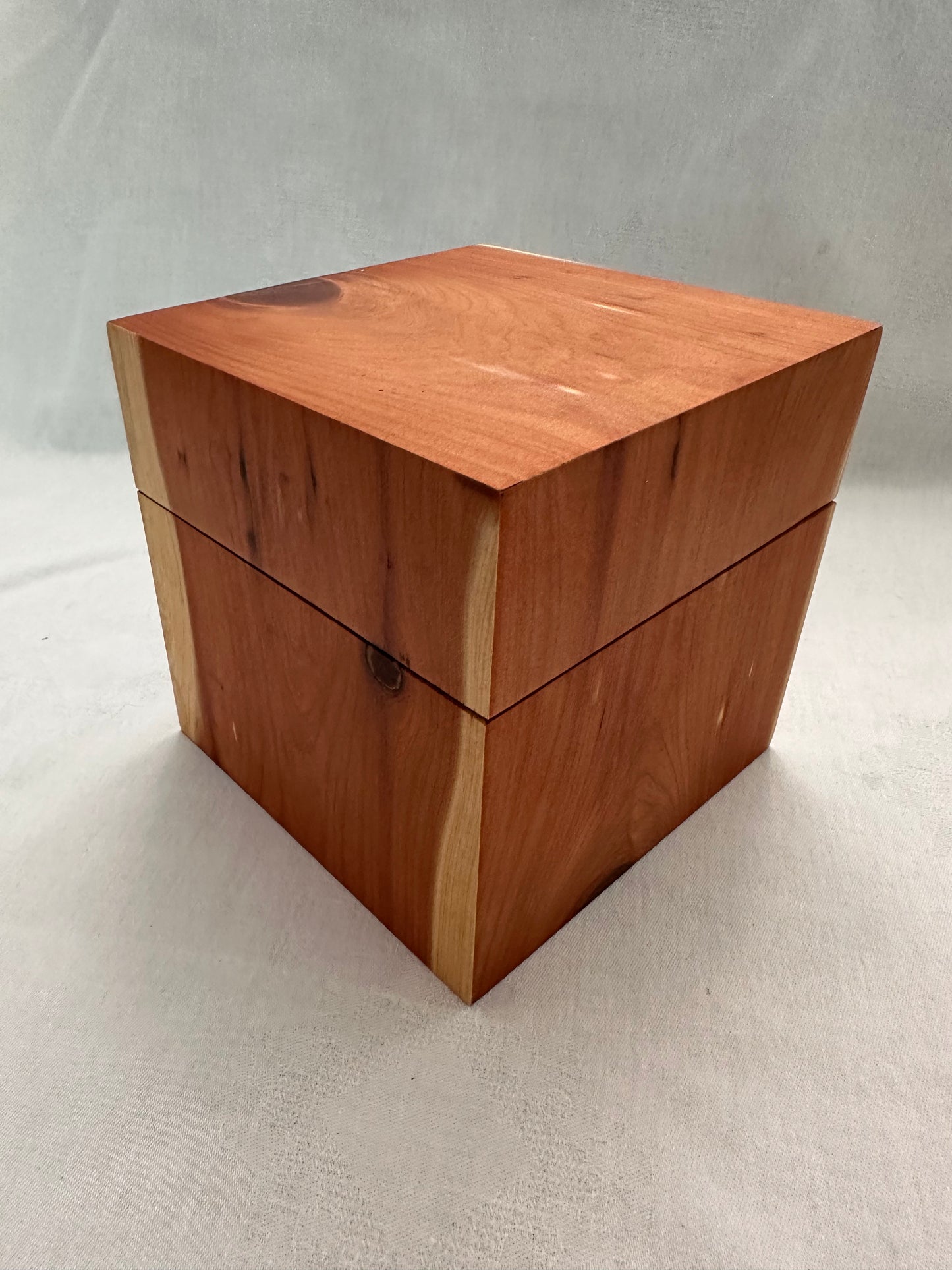 Wood Box with Magnetic Lid