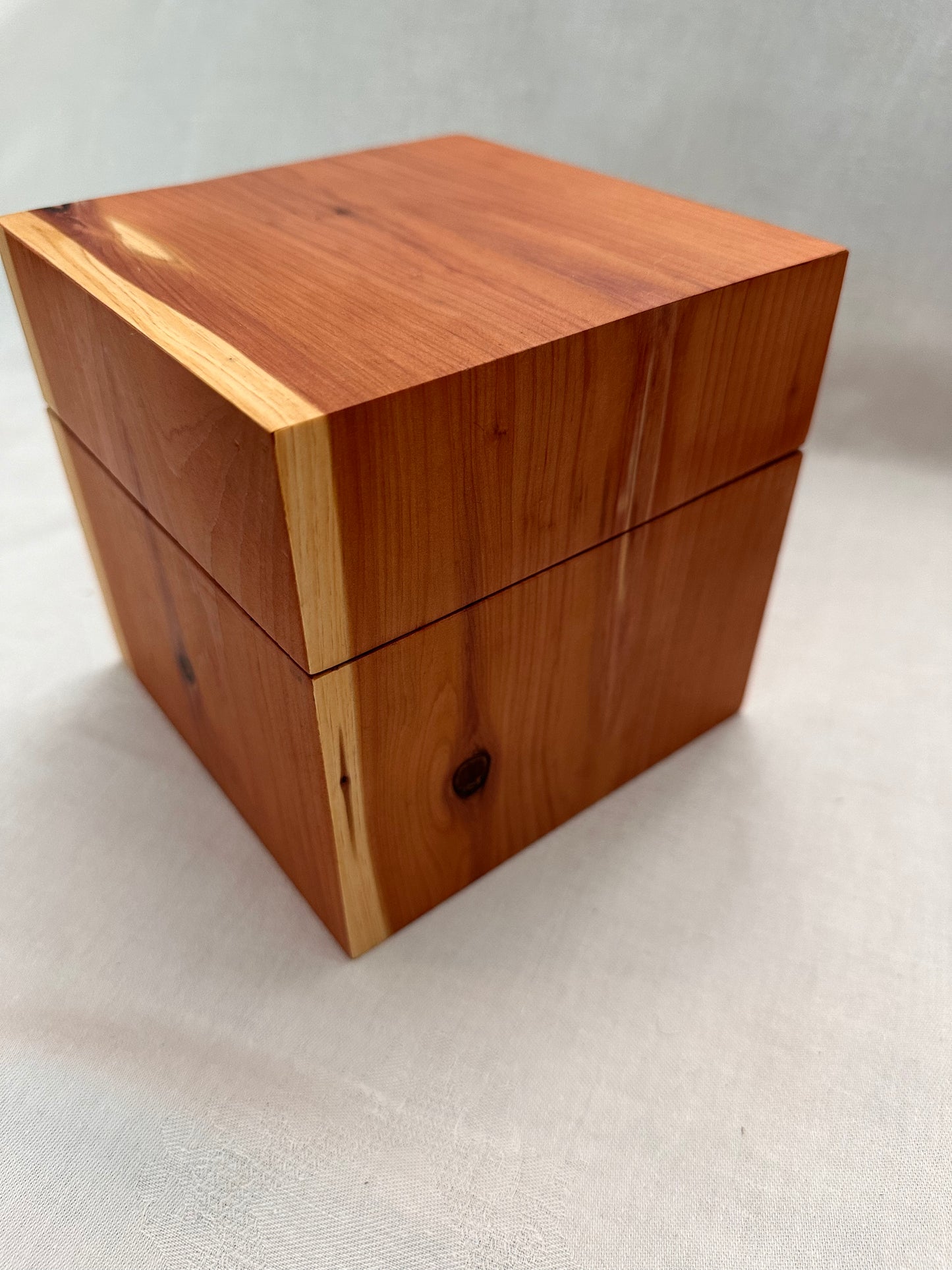 Wood Box with Magnetic Lid