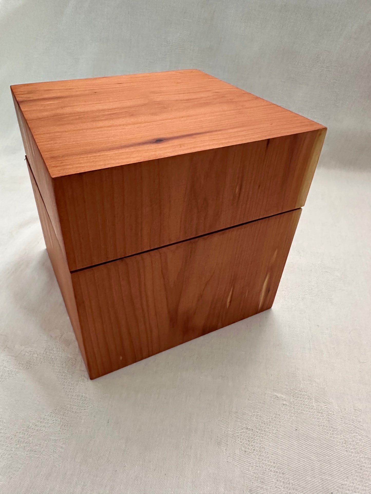 Wood Box with Magnetic Lid