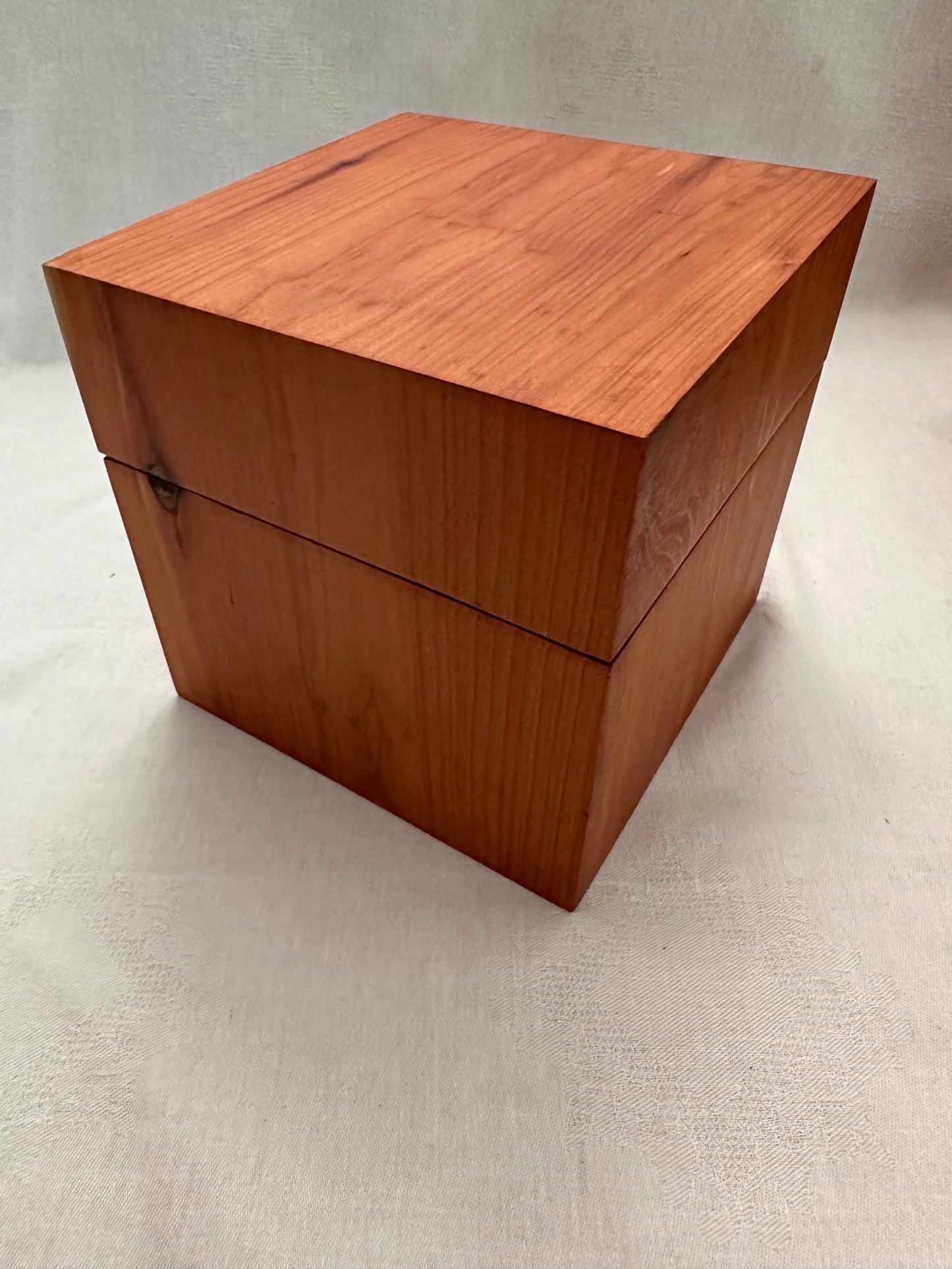 Wood Box with Magnetic Lid